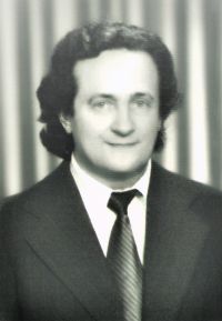 Juodis.jpg