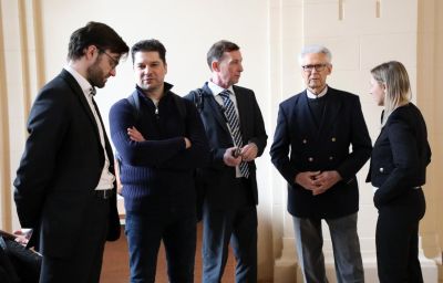 Konf1.jpg